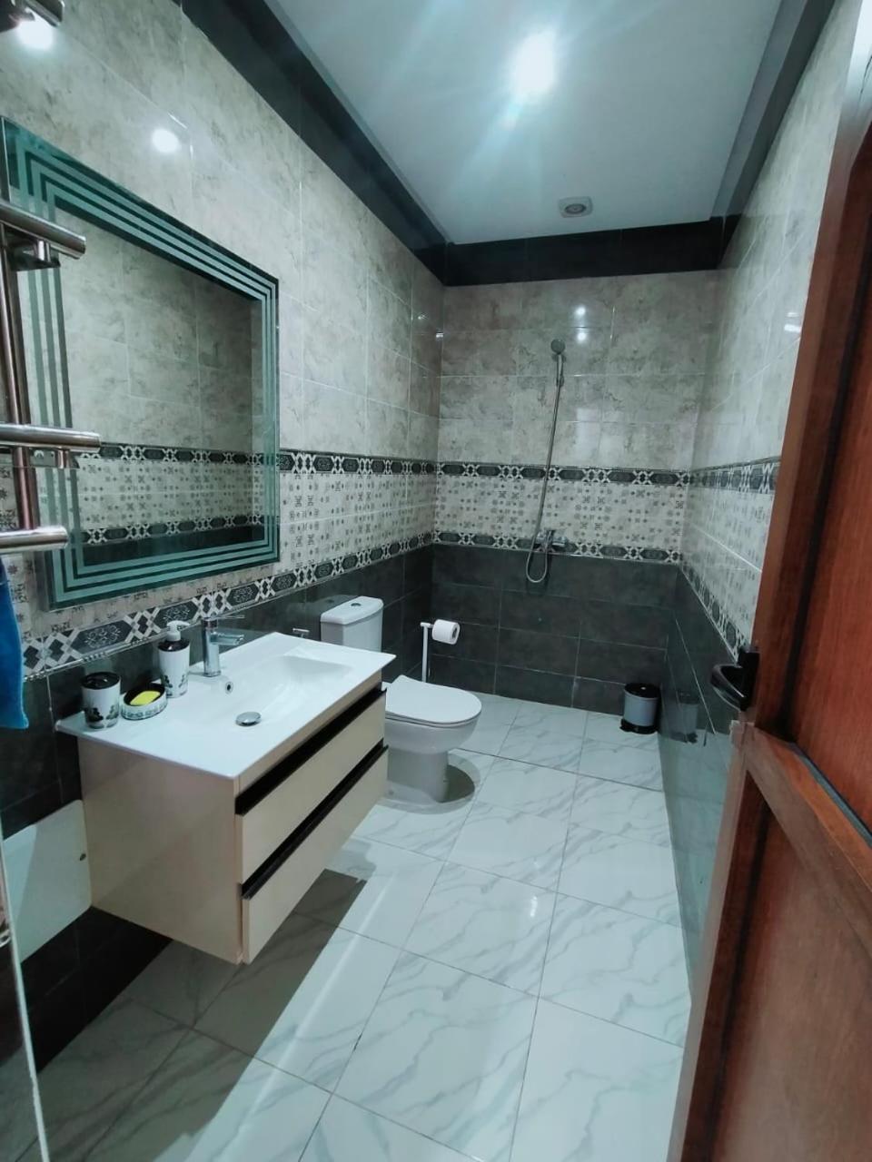 Appartement De Luxe A 7 Min De Centre De Ville A Petit Prix Pour Passer Un Agreable Sejour マラケシュ エクステリア 写真